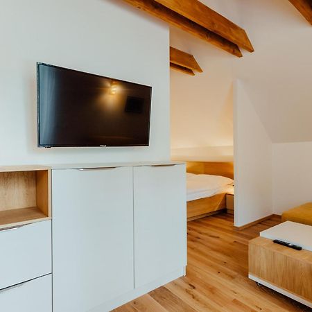 Budinski Apartmany & Wellness Ліптовський Мікулаш Екстер'єр фото