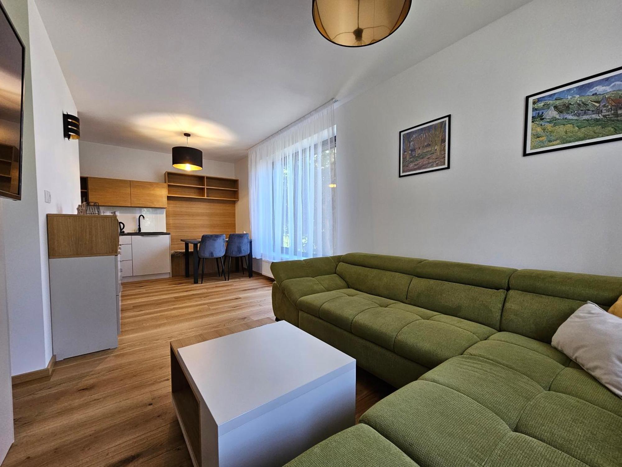Budinski Apartmany & Wellness Ліптовський Мікулаш Екстер'єр фото