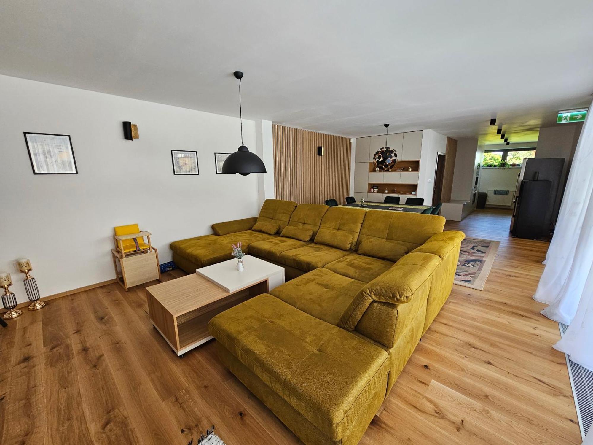 Budinski Apartmany & Wellness Ліптовський Мікулаш Екстер'єр фото