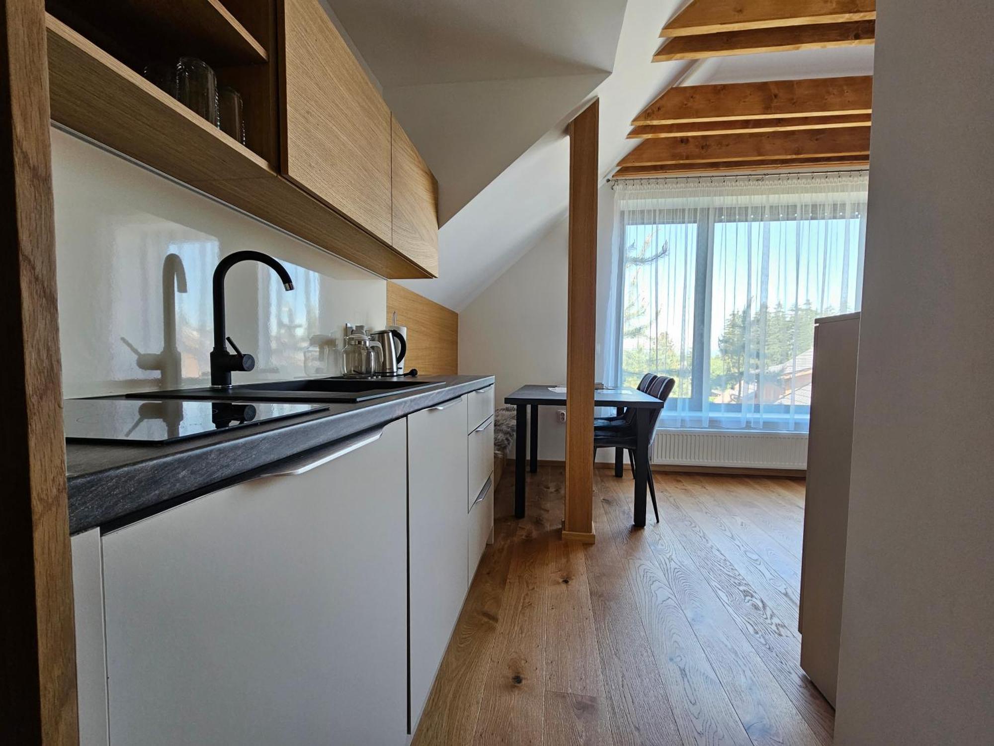 Budinski Apartmany & Wellness Ліптовський Мікулаш Екстер'єр фото